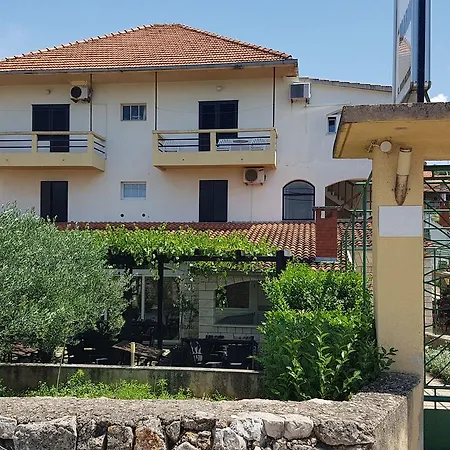 Marin Guest house