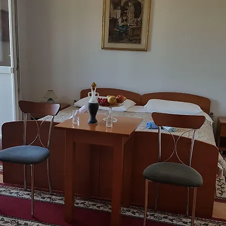 Marin Guest house 3*